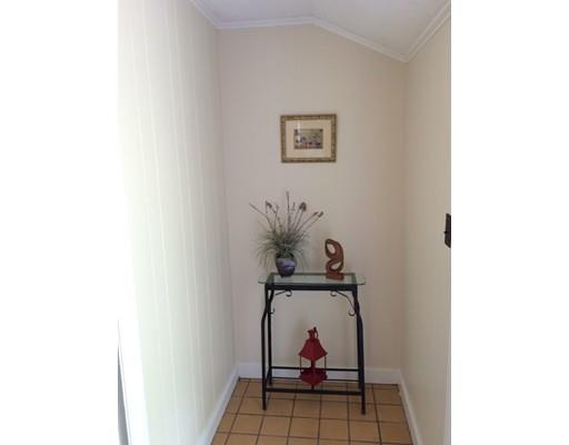 32 Willard Ave, Worcester, MA 01602 photo 6