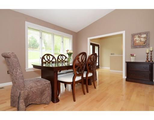 7 Treetops Ln, Danvers, MA 01923 photo 6