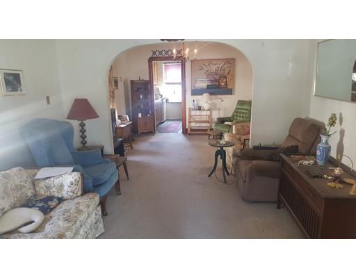 65 Winthrop St, Fall River, MA 02721 photo 3