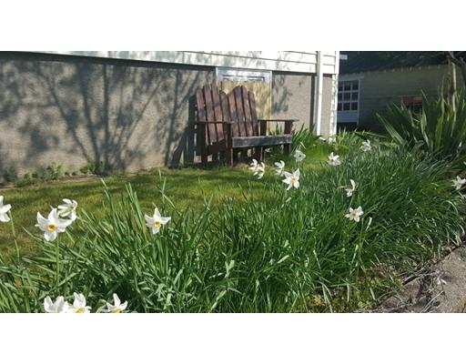 65 Winthrop St, Fall River, MA 02721 photo 12
