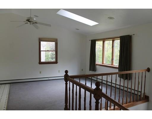 25 Corbin Rd, Dudley, MA 01571 photo 7