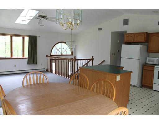 25 Corbin Rd, Dudley, MA 01571 photo 3