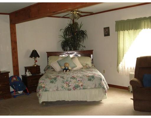 439 Wilson Rd, Fall River, MA 02720 photo 6