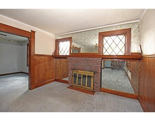 21 Vineyard St, Worcester, MA 01603 photo 5