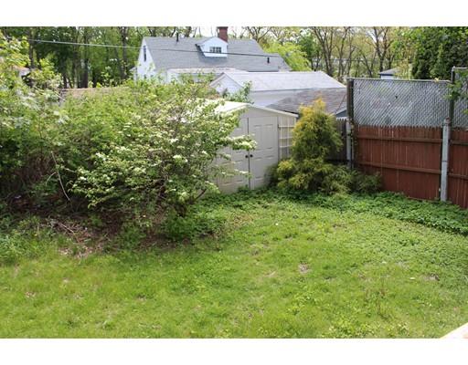 21 Vineyard St, Worcester, MA 01603 photo 13