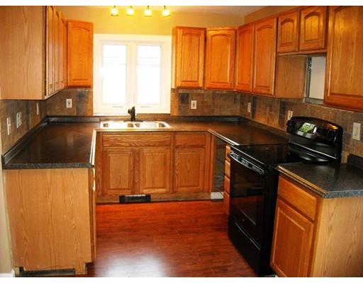 90 Quartus St, Chicopee, MA 01013 photo 13
