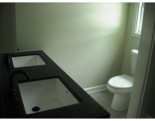90 Quartus St, Chicopee, MA 01013 photo 14
