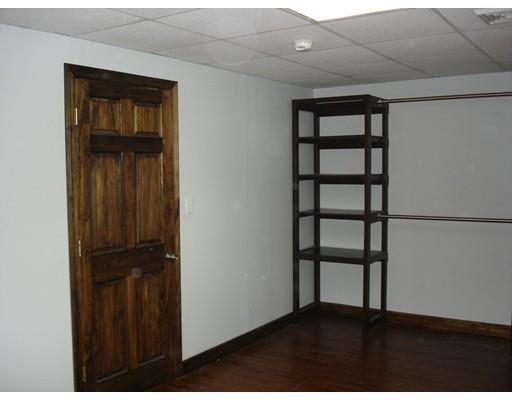 80 Berkeley Ave, Lowell, MA 01852 photo 9