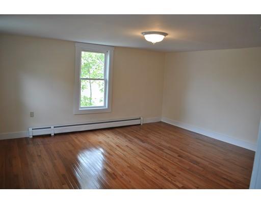 5 Stuart St, Gardner, MA 01440 photo 5