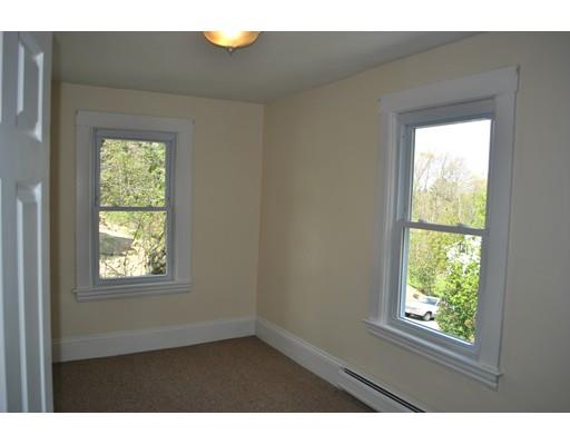 5 Stuart St, Gardner, MA 01440 photo 8