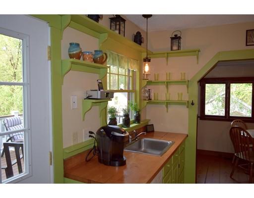 159 Laurelton St, Springfield, MA 01109 photo 16