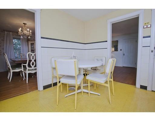 277 Plumtree Rd, Springfield, MA 01118 photo 7