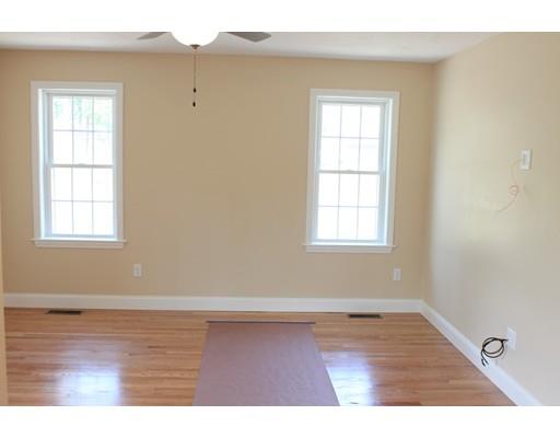 8 Candle Paper Ln, Wareham, MA 02571 photo 9