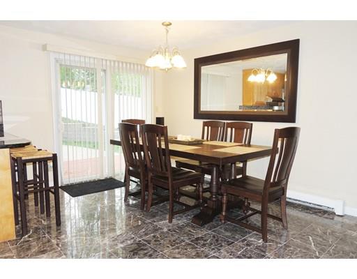 80 Martel Rd, Springfield, MA 01119 photo 9