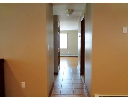 9 Winco Rd, Worcester, MA 01605 photo 6
