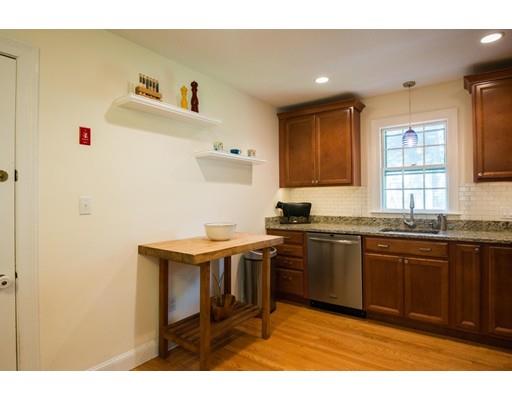 17 Longview Dr, Marblehead, MA 01945 photo 10