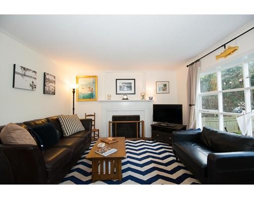 17 Longview Dr, Marblehead, MA 01945 photo 4