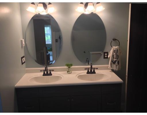 942 Main St, West Wareham, MA 02576 photo 23