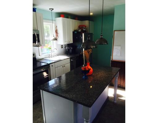 942 Main St, West Wareham, MA 02576 photo 11