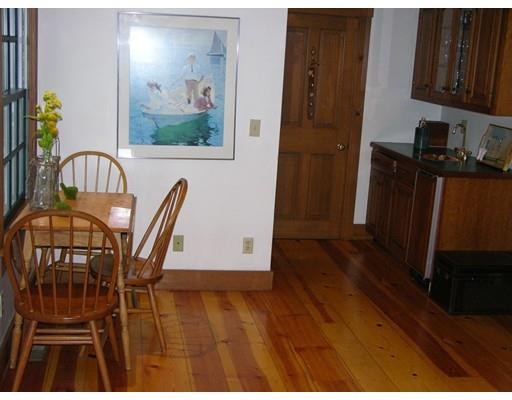 100 Beacon St, Marblehead, MA 01945 photo 15