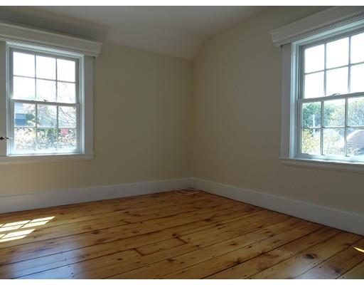 37 Gregory St, Marblehead, MA 01945 photo 13