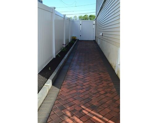 5 Salem St, Fall River, MA 02721 photo 4