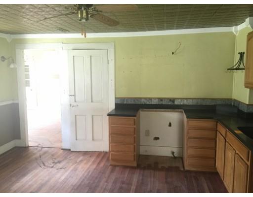 81 Church St, Ware, MA 01082 photo 17