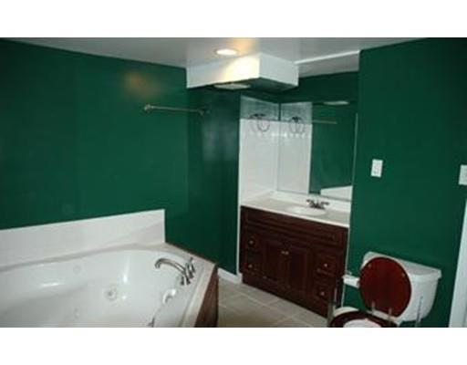 111 Beaconsfield Rd, Worcester, MA 01602 photo 13