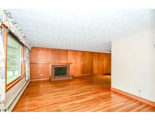 15 Kieran Rd, Reading, MA 01867 photo 2