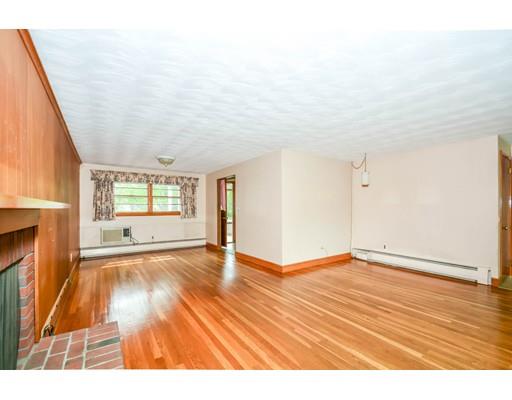 15 Kieran Rd, Reading, MA 01867 photo 4
