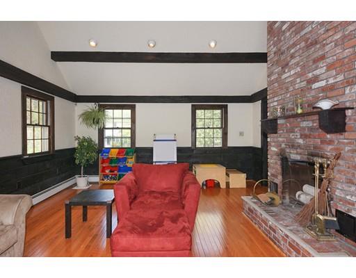 72 Central St, Acton, MA 01720 photo 2