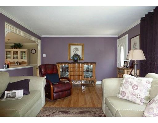 32 Sawmill Rd, Springfield, MA 01118 photo 6