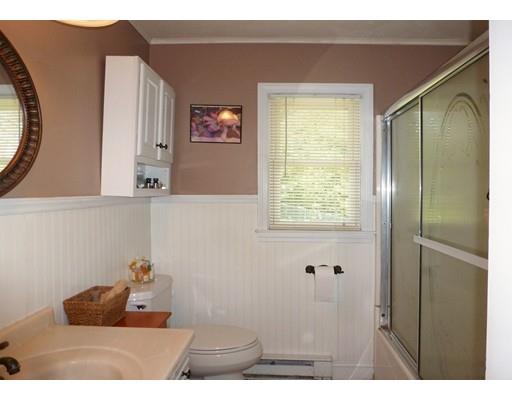 32 Sawmill Rd, Springfield, MA 01118 photo 10