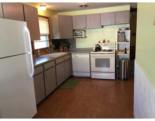 85 Beverly Dr, Westfield, MA 01085 photo 14