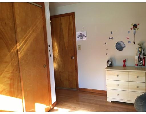 85 Beverly Dr, Westfield, MA 01085 photo 13
