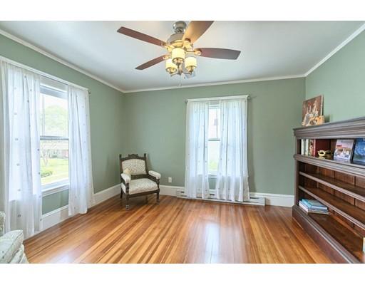 13 Cedar St, Beverly, MA 01915 photo 12