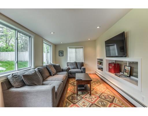 17 Robinson Rd, Beverly, MA 01915 photo 15