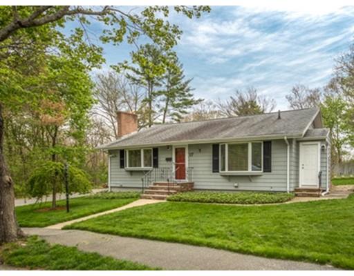 17 Robinson Rd, Beverly, MA 01915 photo 2