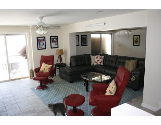 60 Hartford Ave E, Mendon, MA 01756 photo 13