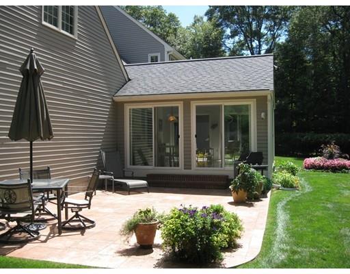 7 Fieldstone Path, Walpole, MA 02081 photo 24
