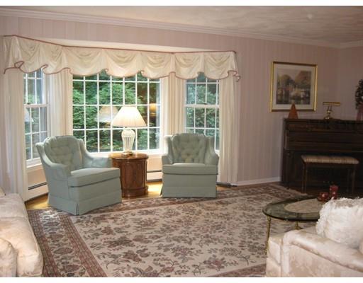 7 Fieldstone Path, Walpole, MA 02081 photo 5