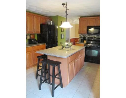 42 Mohave Rd, Worcester, MA 01606 photo 9