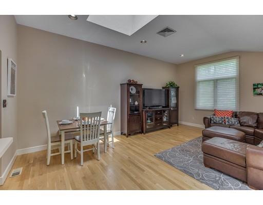 55 Evelyn Rd, Needham, MA 02494 photo 10