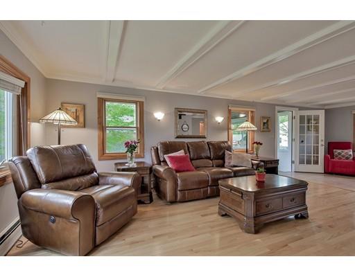 9 B St, Reading, MA 01867 photo 7