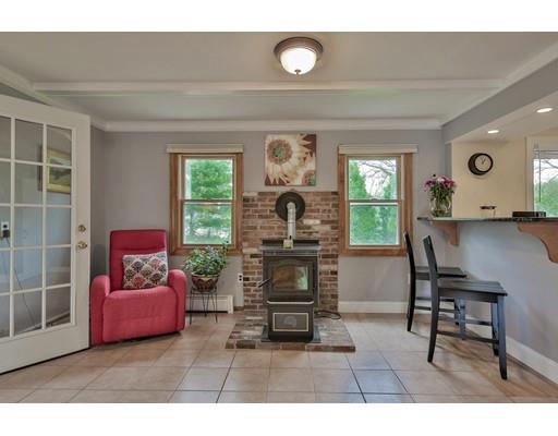 9 B St, Reading, MA 01867 photo 8