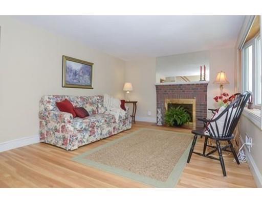 693 Greendale Ave, Needham, MA 02492 photo 16