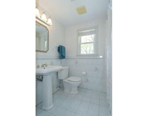 693 Greendale Ave, Needham, MA 02492 photo 24