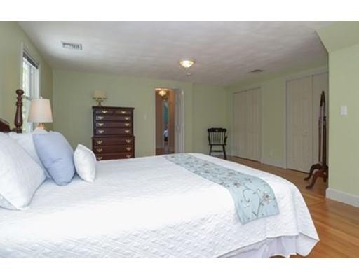 693 Greendale Ave, Needham, MA 02492 photo 22