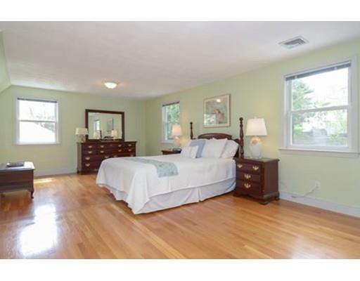 693 Greendale Ave, Needham, MA 02492 photo 21