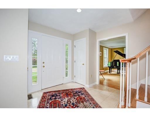 8 Proctor St, Acton, MA 01720 photo 6
